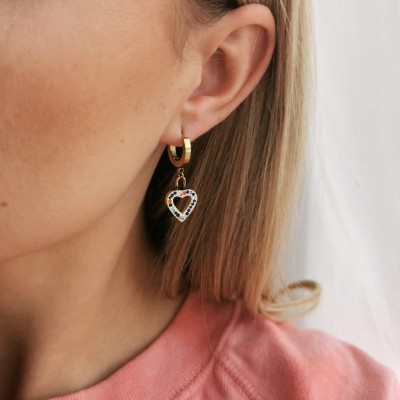 Kolczyki STAL CHIRURGICZNA serduszka kolorowe kryształki bigiel kolor złoty 