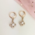 Kolczyki POZŁACANE koniczynka kryształki rose gold
