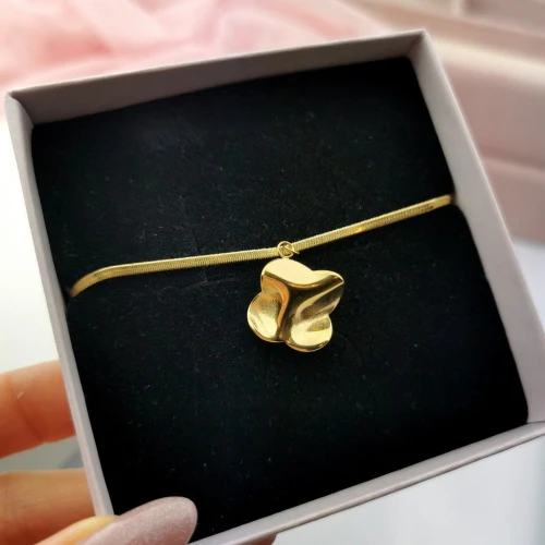 Bransoletka ze STALI CHIRURGICZNEJ żmijka koniczynka kolor zloty