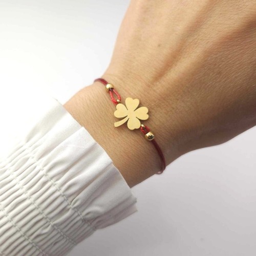 Bransoletka ze STALI CHIRURGICZNEJ koniczynka sznurek czerwony