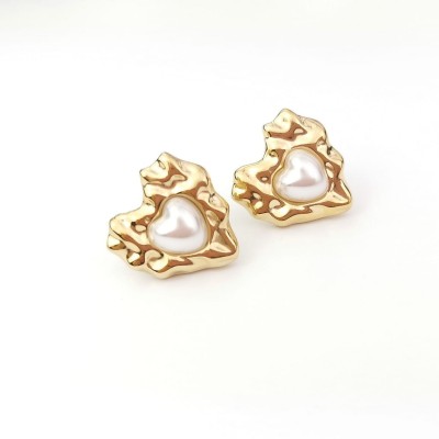 Kolczyki ze STALI CHIRURGICZNEJ vintage serduszka perłowe kolor złoty  