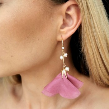 Kolczyki jedwabne KWIATY ciemny róż z perłami  