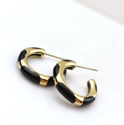 Kolczyki koła ze STALI CHIRURGICZNEJ czarne emaliowane kolor złoty 