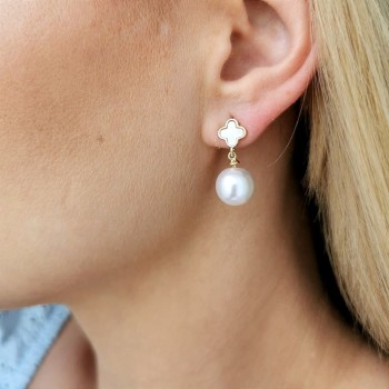 Złote kolczyki ze STALI SZLACHETNEJ perła koniczynka masa perłowa