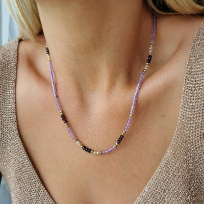 Naszyjnik  fioletowe kamienie złote kulki POZŁACANA STAL   