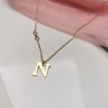 Naszyjnik litera N STAL CHIRURGICZNA BLUEBERRY Literka mała nieskończoność kolor złoty_sohobizuteria.pl