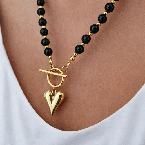 Naszyjnik serce onyksy STAL POZŁACANA