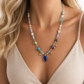 Naszyjnik z kamieniami lapis lasuli