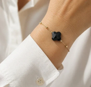 Bransoletka koniczynka czarne agaty złote kuleczki  