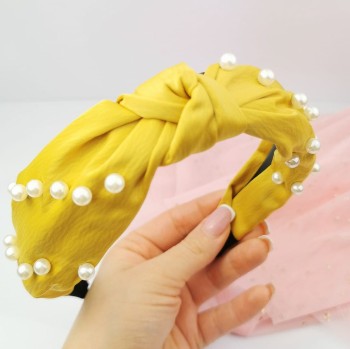 Opaska do włosów Węzeł turban perełki kolor żółty
