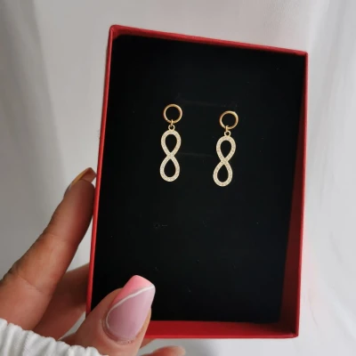 Kolczyki STAL CHIRURGICZNA nieskończoność kryształki kolor złoty Blueberry