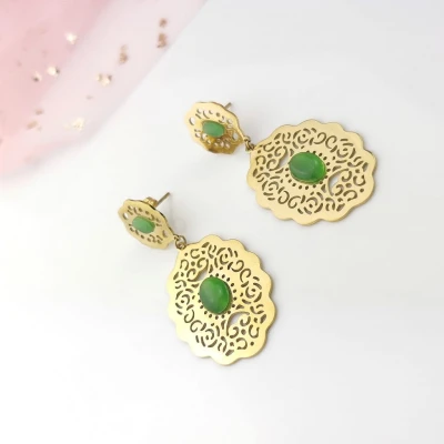 Kolczyki STAL CHIRURGICZNA wiszące zielony kamień kolor złoty