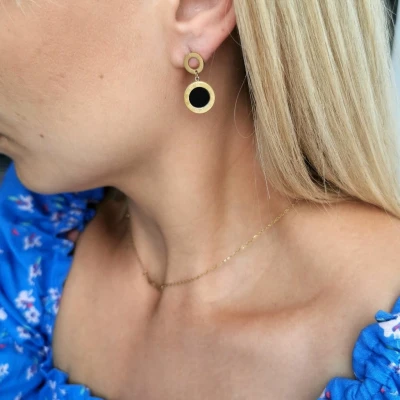 Kolczyki ze STALI CHIRURGICZNEJ klasyczne czarny środek zegar sztyfty kolor złoty